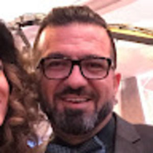 Meet your Posher, Hamlet